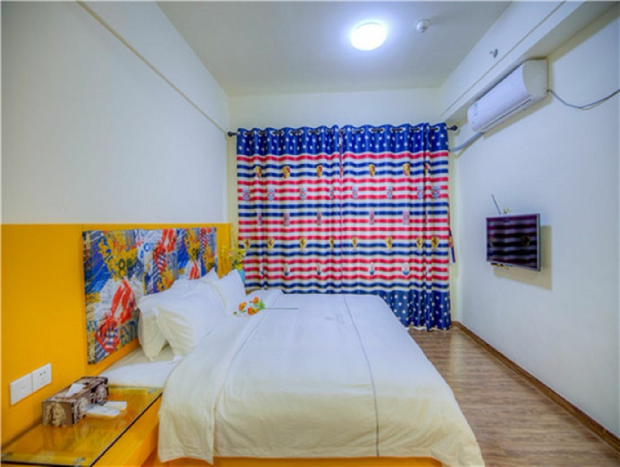 Hui Jin Inn Suites Canton Esterno foto